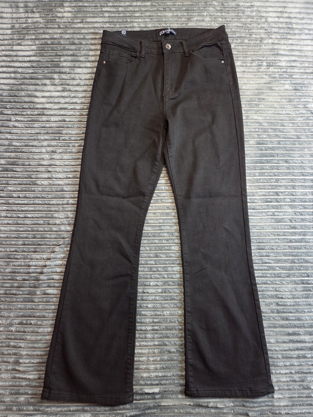 Black High-Rise Flare Jeans for Women - Classic Stretch